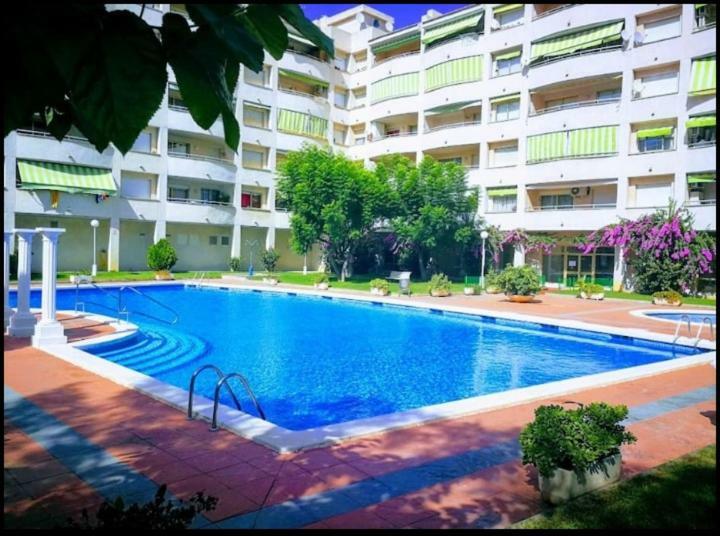 Bonito Apartamento Cerca De La Playa Салоу Екстер'єр фото